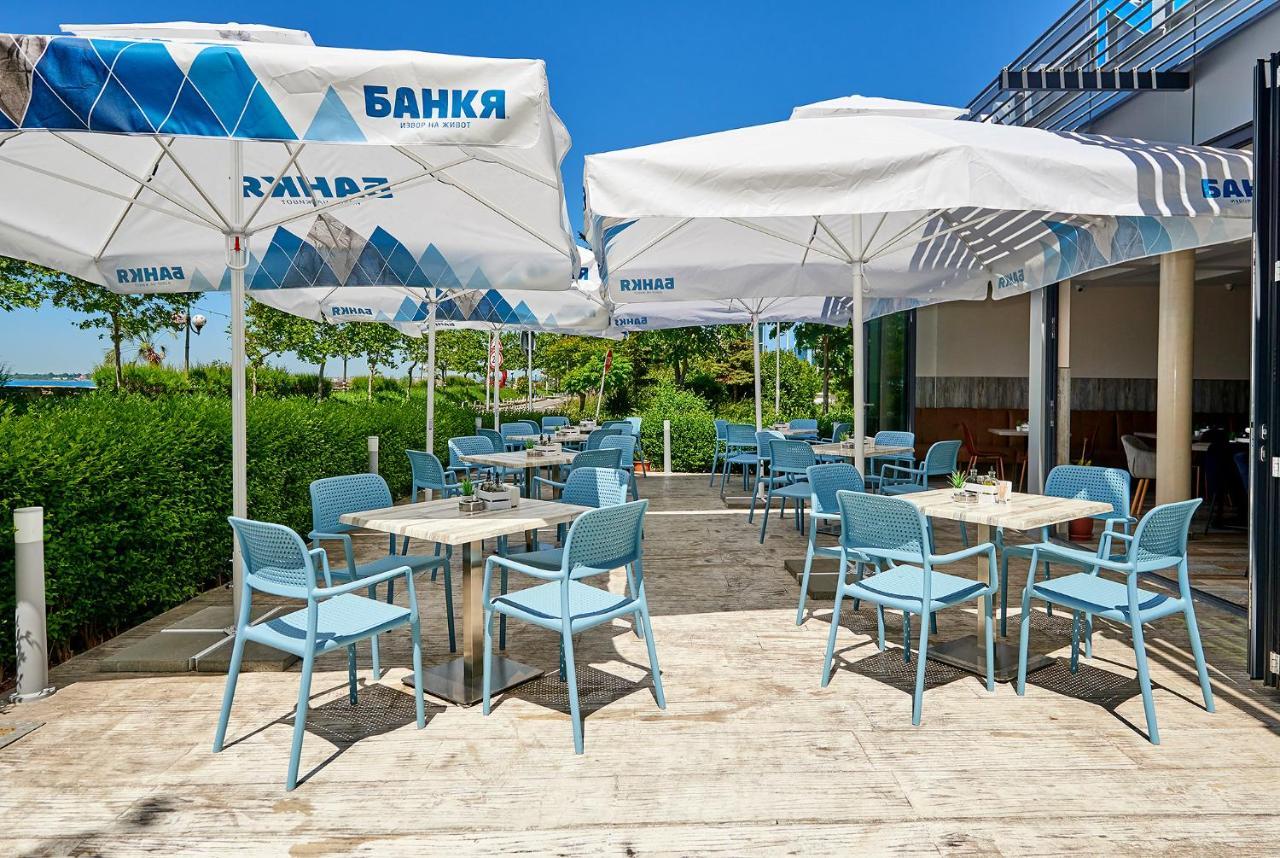 Neptun Hotel Pomorie Eksteriør billede
